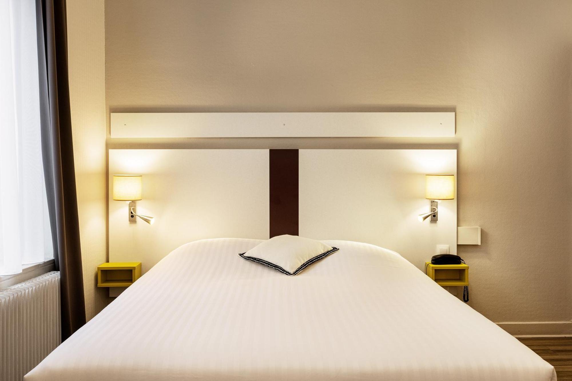 Grand Hotel ลีลล์ ภายนอก รูปภาพ