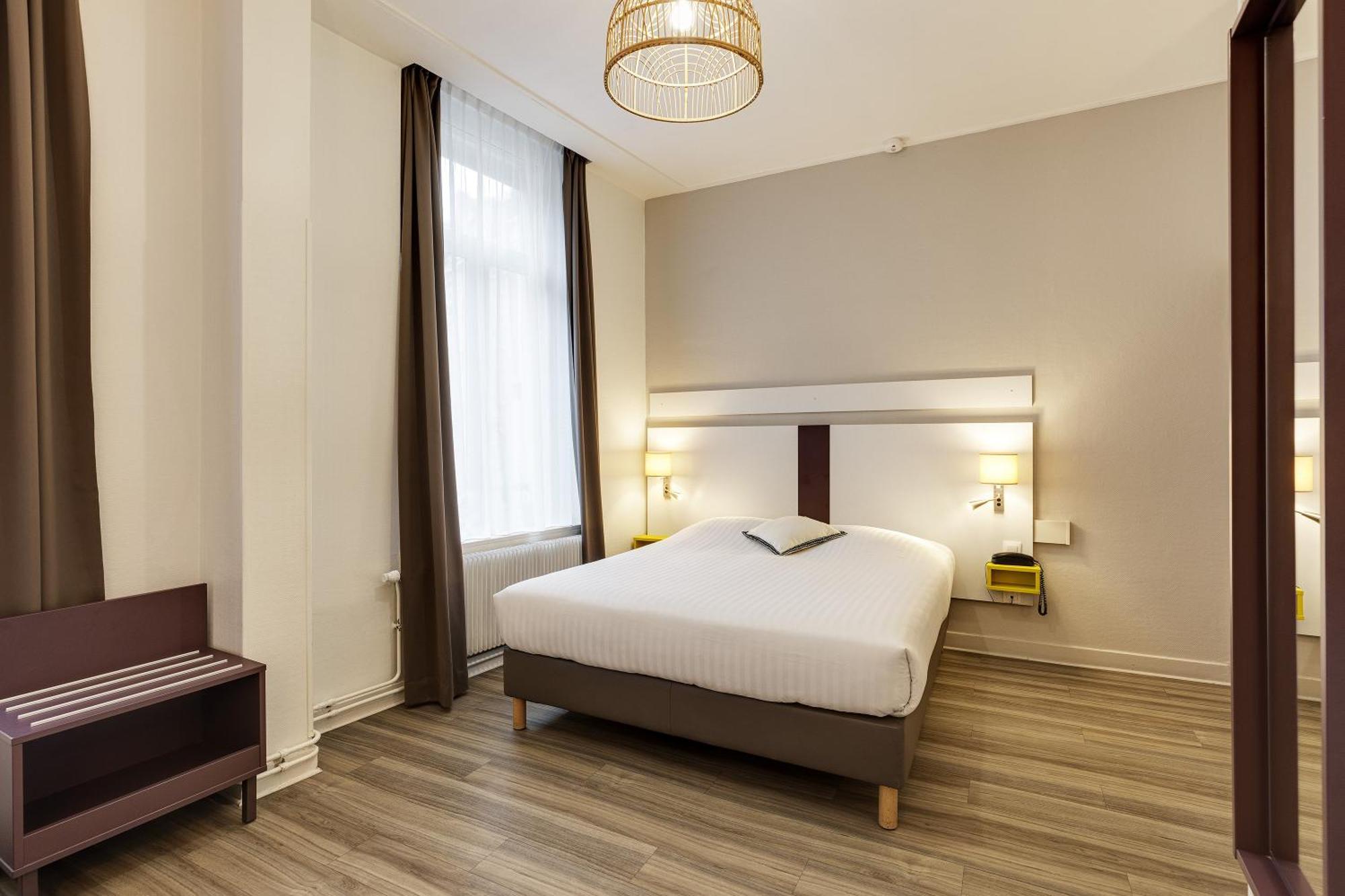 Grand Hotel ลีลล์ ภายนอก รูปภาพ